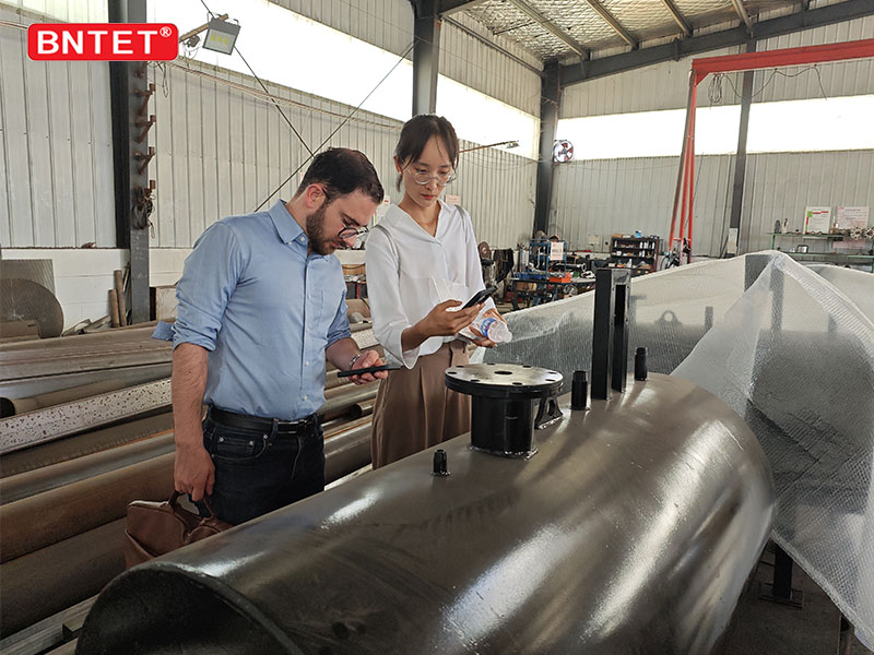 French-customers-check-the-performance-of-waste-oil-burner05.jpg