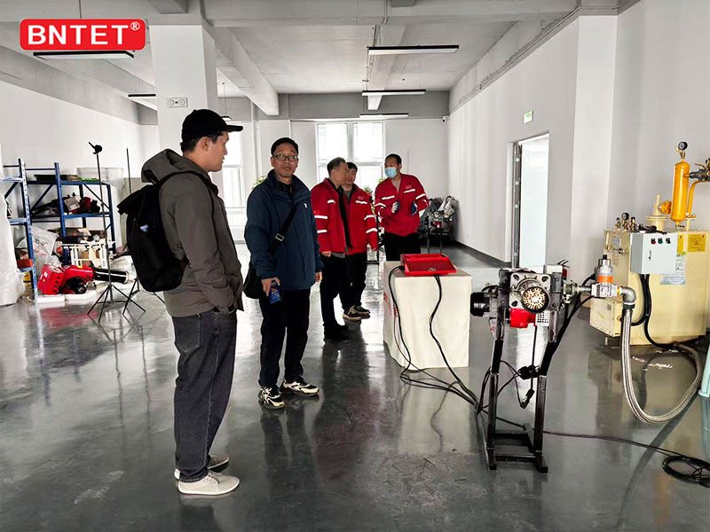 Kazakhstani pyrolysis furnace burner02.jpg